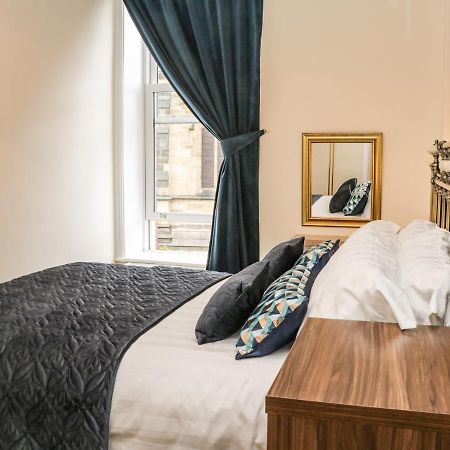 Апартаменти St Hilda'S Corner House Вітбі Екстер'єр фото